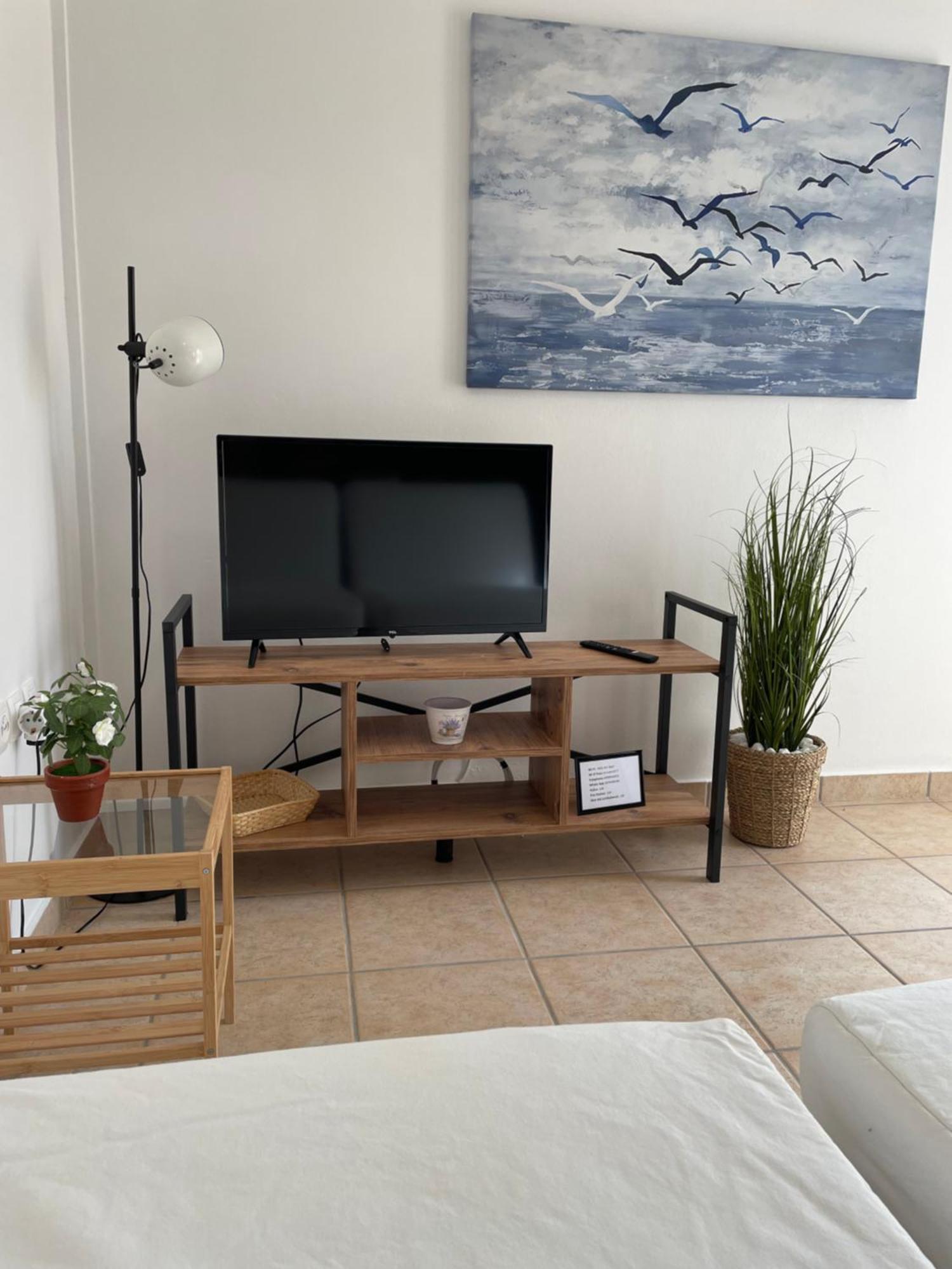 Mini Art Apartments Gerani  Eksteriør bilde